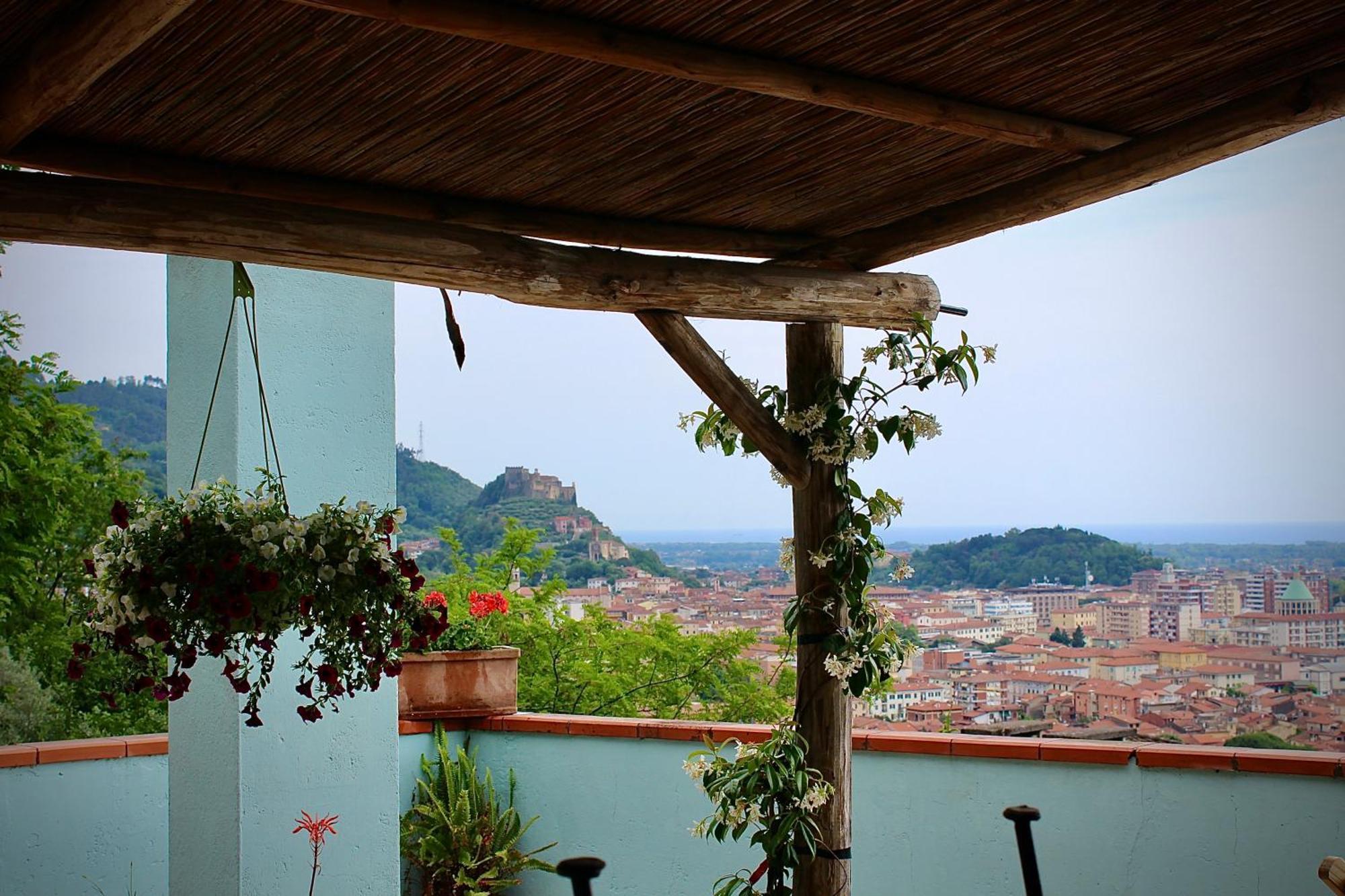 شقة La Terrazza ماسا المظهر الخارجي الصورة